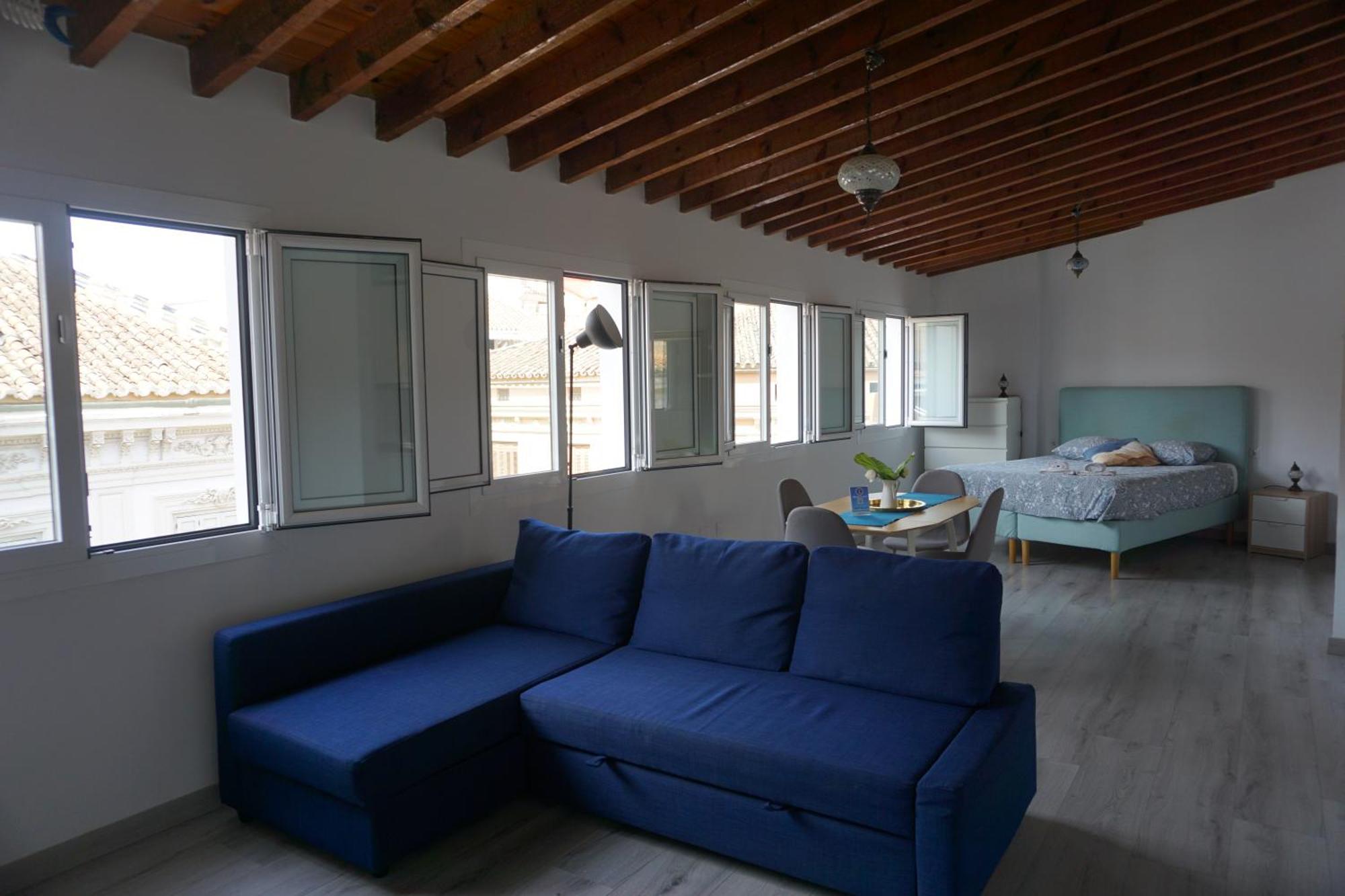 Apartamentos Mediterranea Centro Málaga Exterior foto