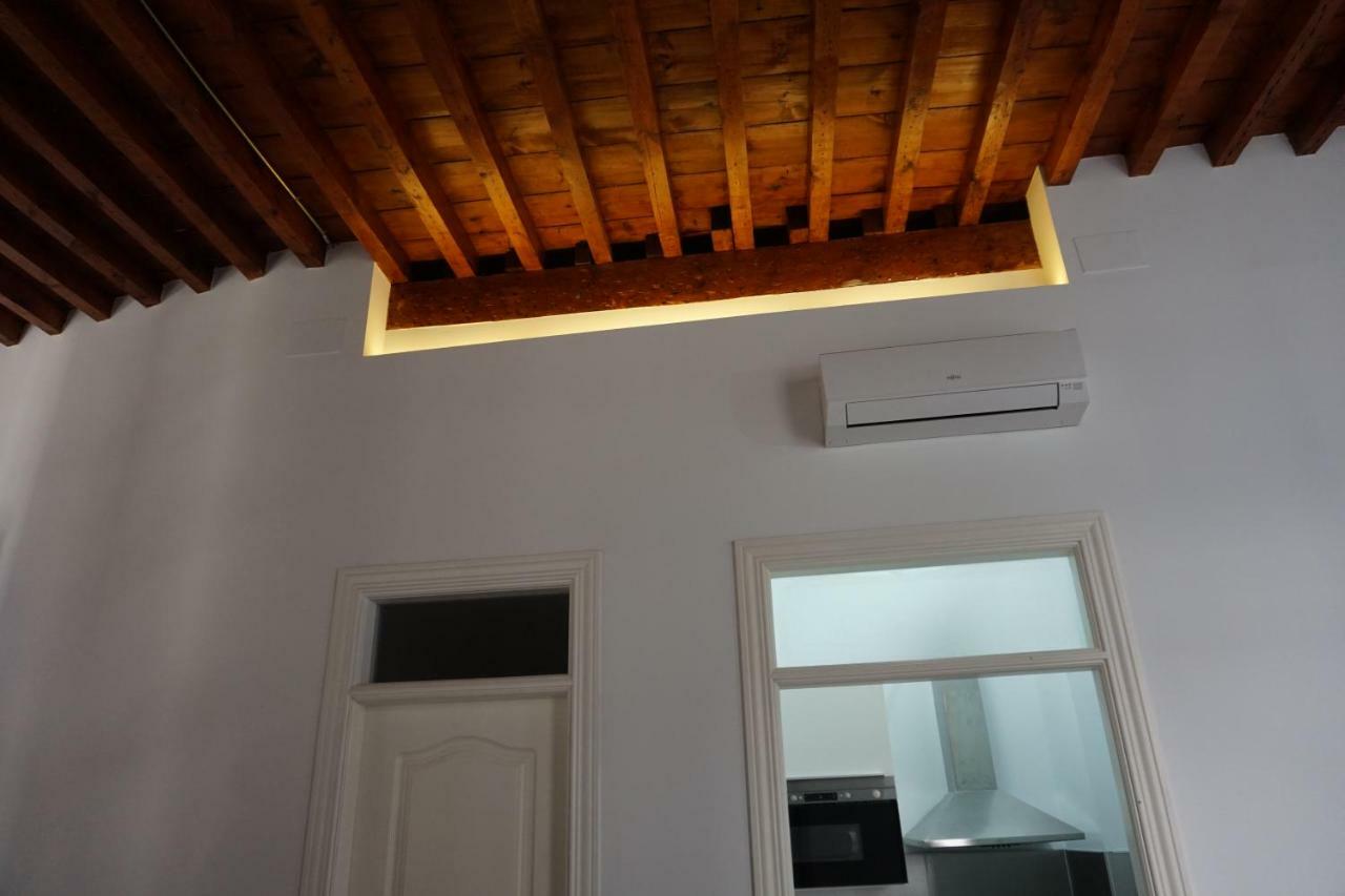 Apartamentos Mediterranea Centro Málaga Exterior foto